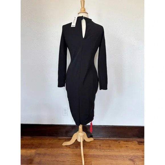 Boohoo Black Deep V-Neck Red & White Lace Up Long Sleeve Midi Dress - Picture 10 of 10